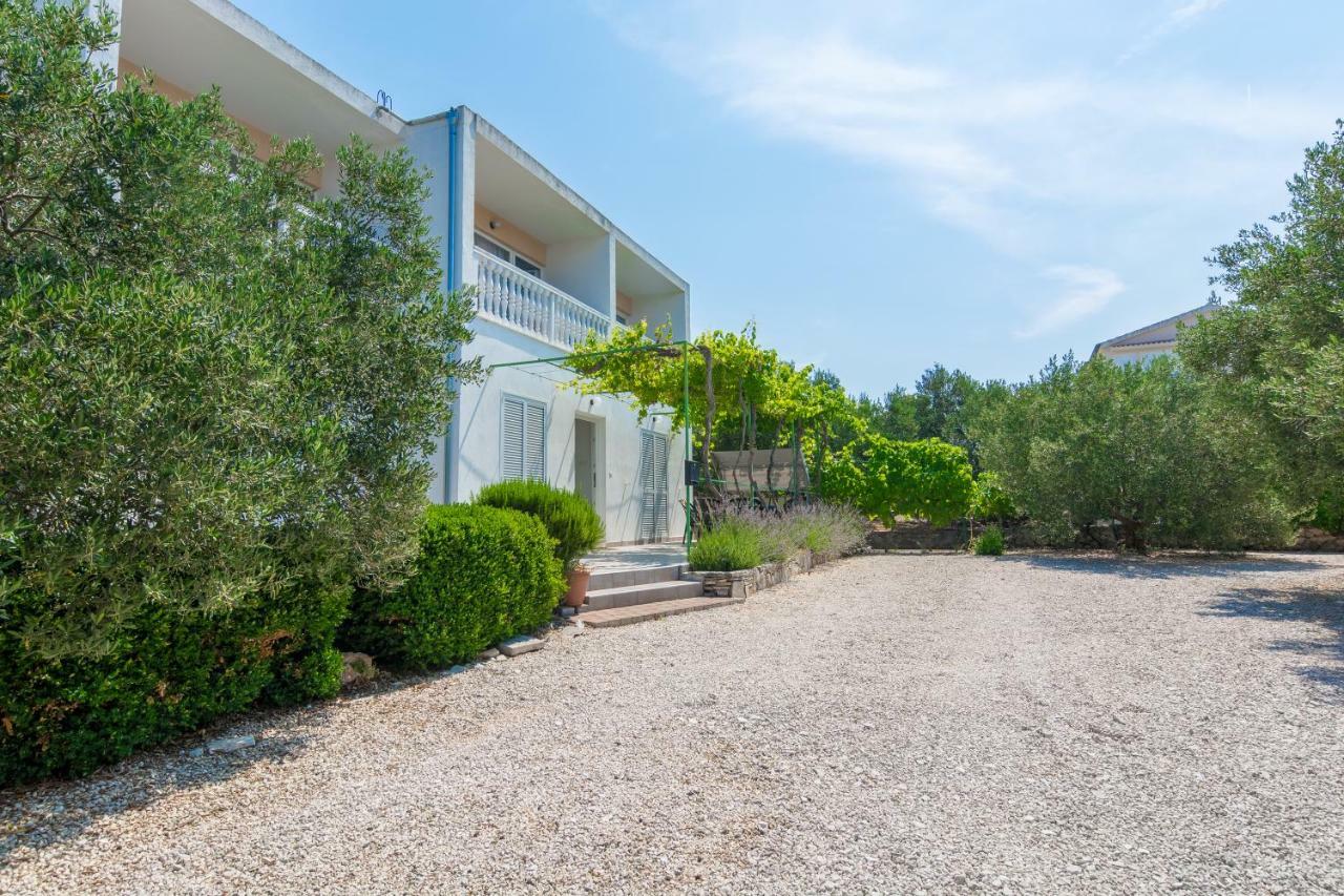 Olive Gardens Apartment Primosten Exterior photo